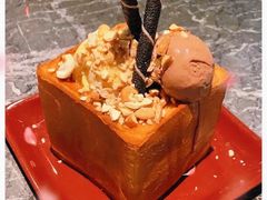 缤纷厚多士-港丽餐厅