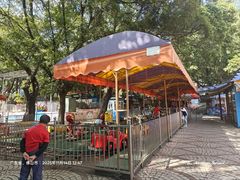 -顺德大良半月城游乐场