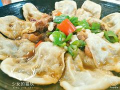 地锅小公鸡-十二道丰味·徐州土菜·烧烤(何山路店)