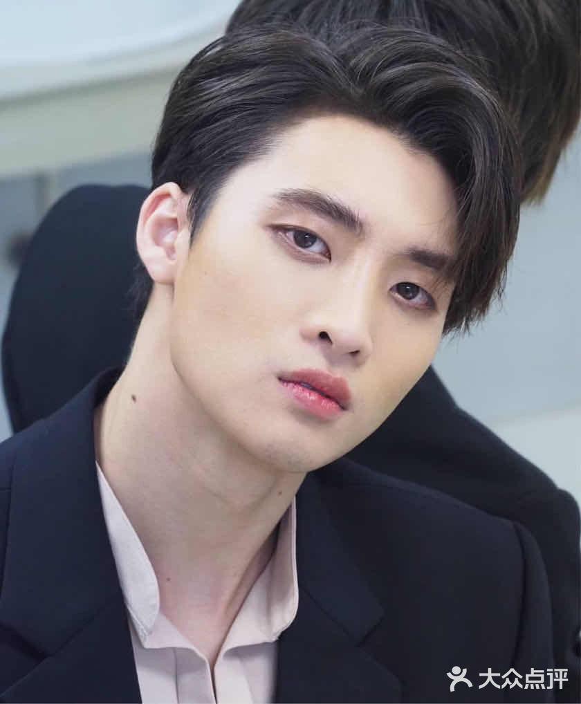 最近看了好多泰剧啊,真的好久好久不看剧了发现泰剧给和