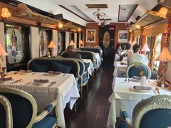 -火车头法国西餐厅