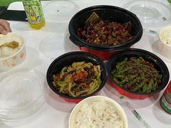-弄堂里(滨江龙湖天街店)