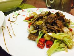 -一品香鱼庄(三元店)
