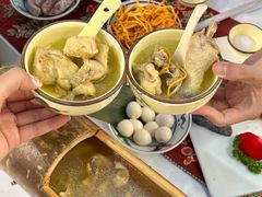 -刘姐啤酒鱼民族演艺餐厅(西街总店)