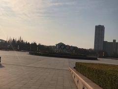 -汇泉广场