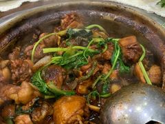 -渝君重庆火锅(嘉宾路店)
