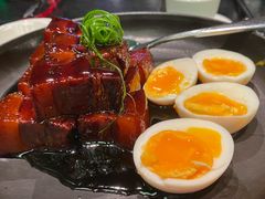本帮红烧肉配蛋-吉品小鲜Jhouse(陆家嘴中心店)