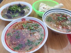 三中高皇招牌羊汤-三中高皇羊肉馆
