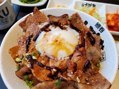日出千层五花-熊吞·大碗丼烧肉饭(西市场嘉华店)