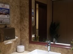 -鼎族怡华·指压·油压·经络(西单昌盛大厦店)