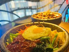 石锅拌饭-花食间餐吧(远大购物中心群力店)