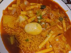 拉面炒年糕-韩香福脊骨汤锅(上杭路店)