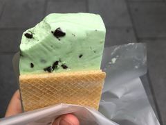 -詹爷爷乌节路街头冰淇淋