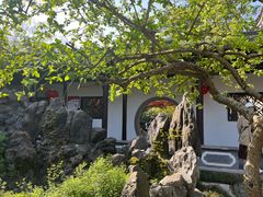 -何园