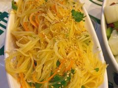 炝土豆丝-腾格勒烤羊腿