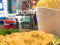 港式生面-小龍鳳·港式海鲜打边炉(沙湖路店)