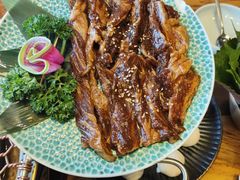 -青古韩式炭火烤肉店