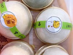 -蜜蜂小象·榴莲千层蛋糕(时代汇11栋店)