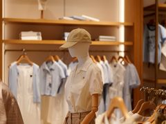 -王府井奥莱临潼小镇(临潼店)