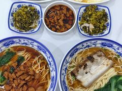 特色辣肉面-隆轩面馆(嫩江路店)