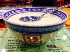 01招牌姜撞奶-赵记传承特色牛奶甜品(泉城广场店)