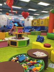 -莫莉幻想儿童乐园(郑州丹尼斯三天地店)