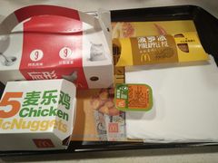 -麦当劳(乳山路店)