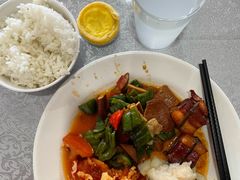 -黄山光明顶山庄