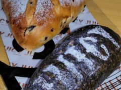 胖墨鱼奶酪面包-Juicy Bakery(大学路店)