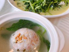 蟹粉狮子头-怡园饭店-餐厅(四望亭店)