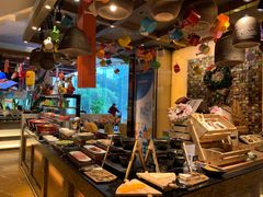 自助取餐区-怡咖啡海鲜自助餐厅(浦东香格里拉店)