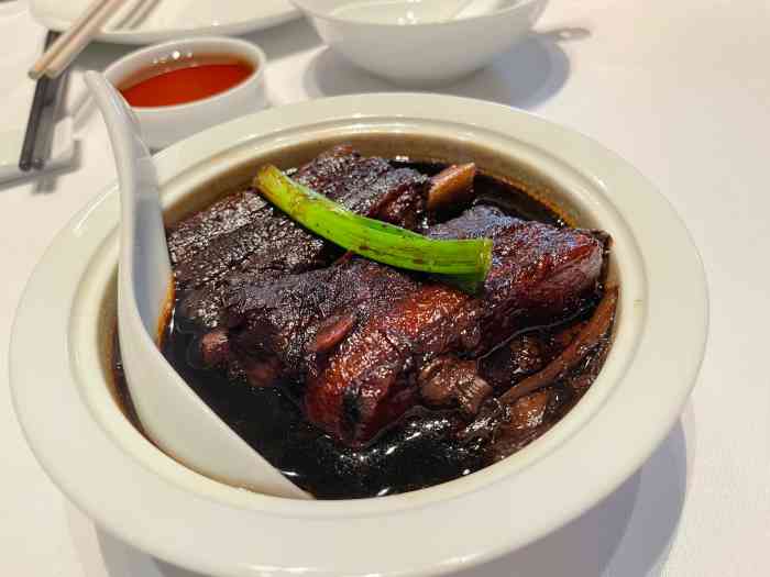 新荣记(温岭九龙店)-"「黄金脆带鱼」「臭豆腐」「沸腾江团」.