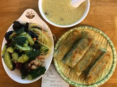 -刘记羊汤·烧饼夹肘子