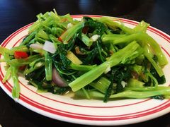 -乾坤饭店