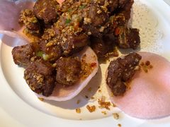 -八府香鸭·啫啫煲(华山路店)