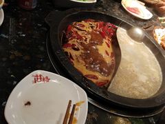 -井格重庆火锅(临平银泰城店)