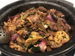 -胡须佬鸡煲四季火锅店(石厦西村直营店)