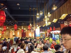 -老滇山寨•云南特色菜•地方菜•民族风情歌舞表演(金碧店)