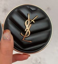 -YVESSAINTLAURENT