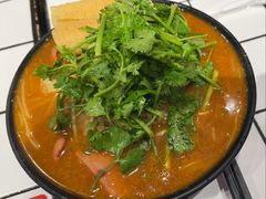 -肥汁米蘭香港米线(长宁来福士店)