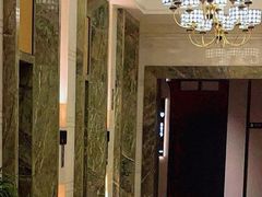 -万泊酒店(长沙五一广场国金中心店)