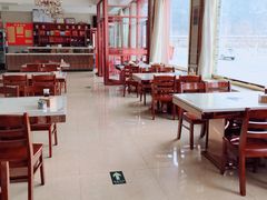 大堂-相聚青山餐厅(阎河路店)