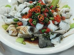 -明本湛江鸡•海鲜小厨(陈家祠店)