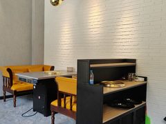 -红井路游艺炖锅·音乐餐吧(十渡店)