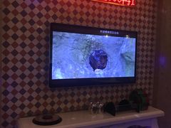 -麦克小熊时尚量贩KTV(侨乡店)