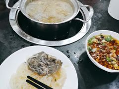 菌类锅底-咕叽咕叽自助烤肉小火锅(茂业清扬店)