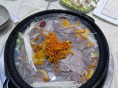 -九寨沟特色牦牛肉汤锅
