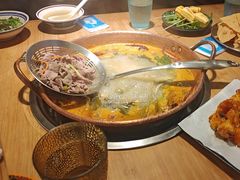 -洱火云南酸菜牛肉火锅(石景山当代商城店)