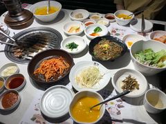 炒杂菜-本家韩国烤肉(青岛万象城店)