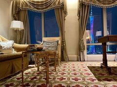 -广州富力丽思卡尔顿酒店